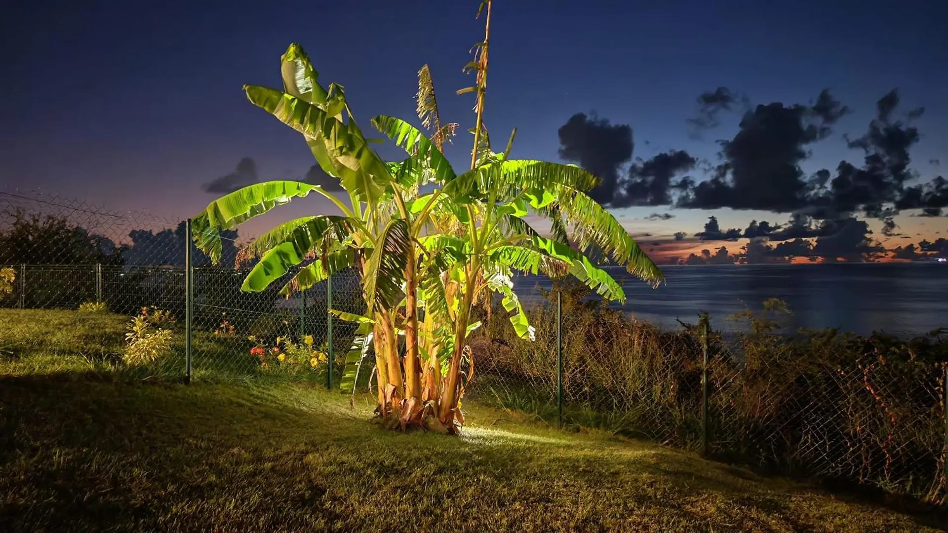Oasis D'Happy Bay With Spa, Frontbeach, Amazing Sunset On Anguilla La Savane